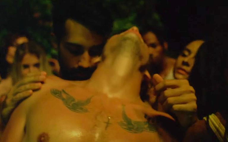 Harry Styles lança clipe repleto de cenas quentes