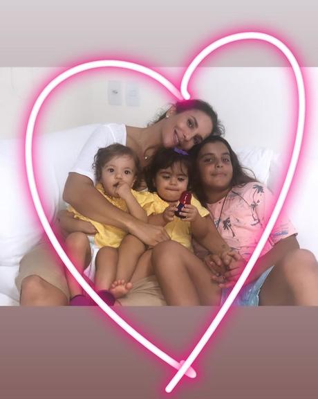 Ivete Sangalo surpreende e explica a razão de evitar expor filhos em redes sociais