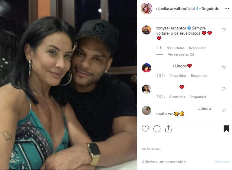 Scheila Carvalho com o marido Tony Salles