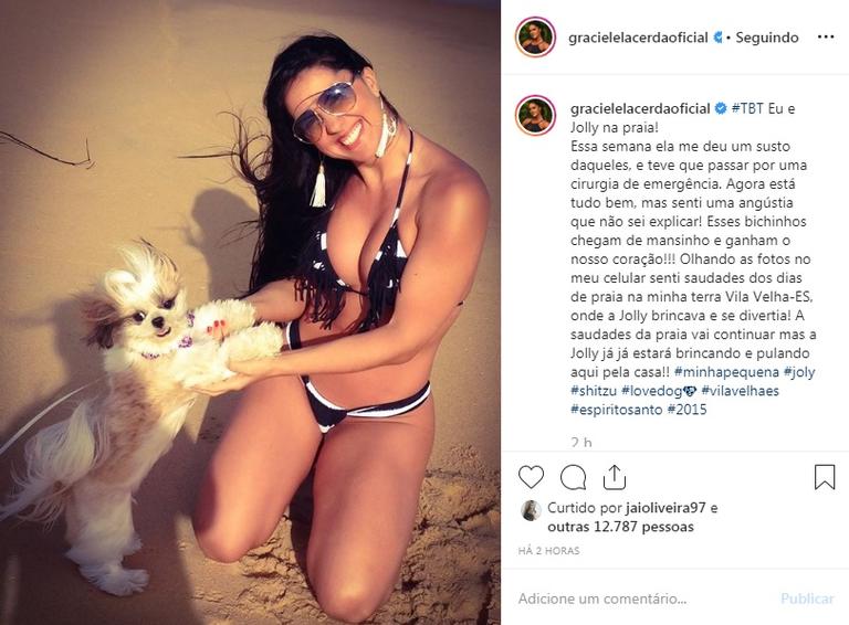 Graciele Lacerda posa de biquíni ao lado de pet e se declara