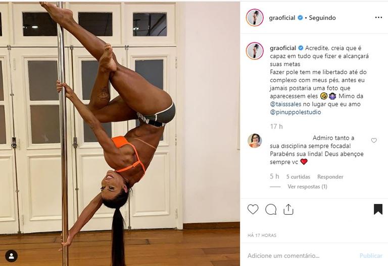 Gracyanne Barbosa no pole dance