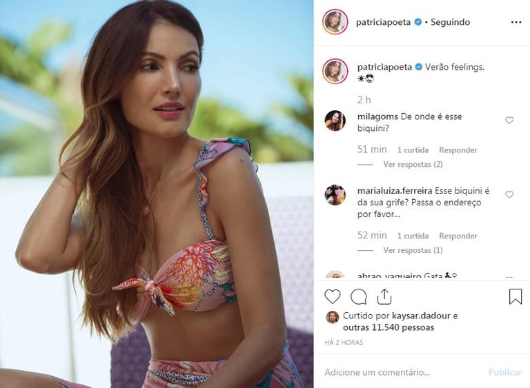 Patricia Poeta encanta os seguidores ao posar de biquíni