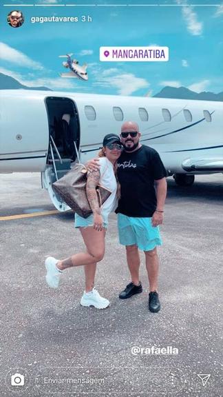 Gabigol aproveita dias de folga com Rafaella Santos