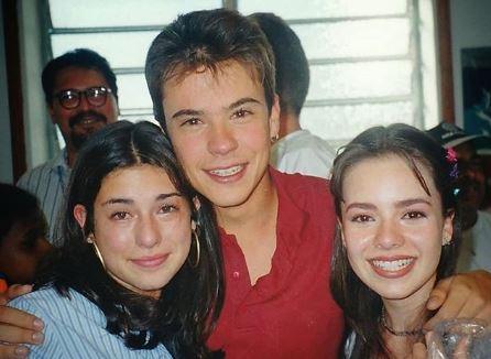 Fernanda Paes Leme com Sandy e Paulo Vilhena gravando seriado 