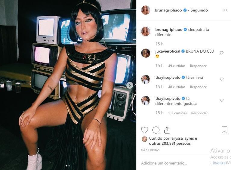 Bruna Griphao surpreende seguidores ao se fantasiar de Cleópatra