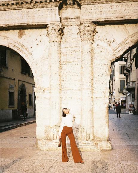 Bruna Marquezine em Verona