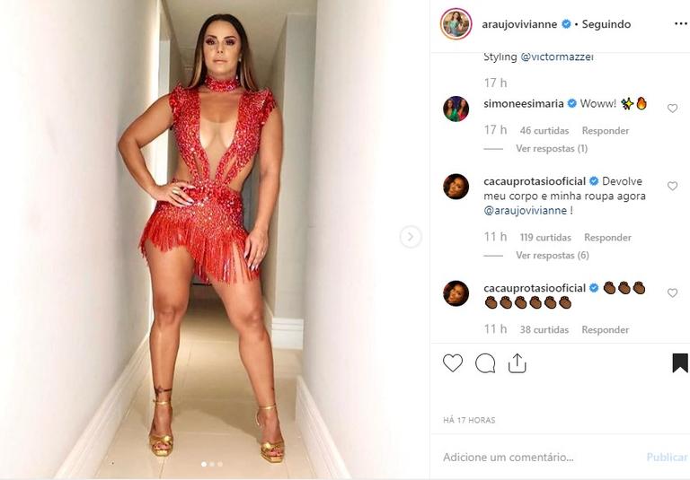 Viviane Araújo de vestido vermelho