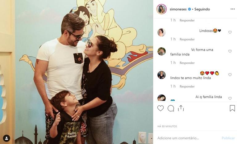 Simone Mendes com a família