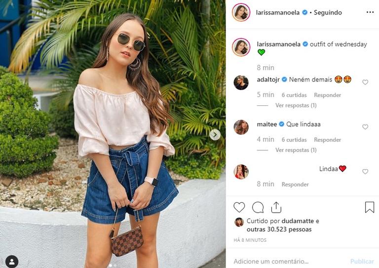 Larissa Manoela de bolsa Louis Vuitton