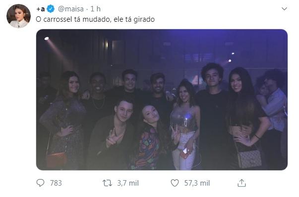 Maísa aparece junto com o elenco de Carrossel em aniversário