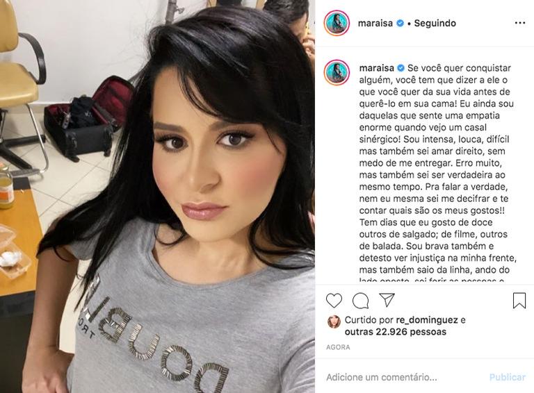 Maraísa revelando intimidade nas redes sociais.