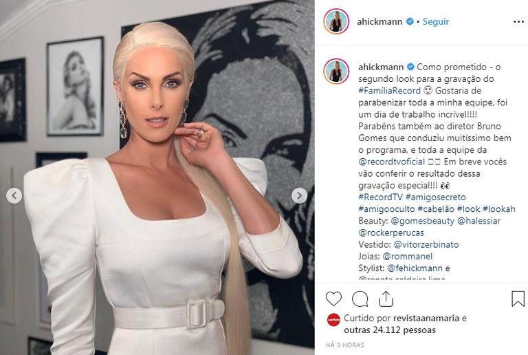 Apresentadora chamou atenção na web