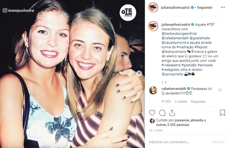 Juliana Silveira compartilha clique com a família