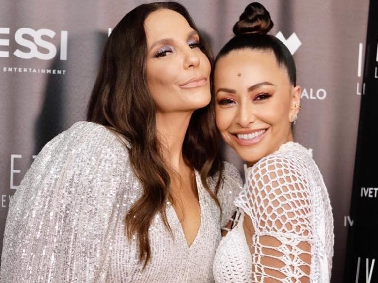 Ivete Sangalo declara seu amor pela amiga, Sabrina Sato ao compartilhar lindo clique ao lado da apresentadora 