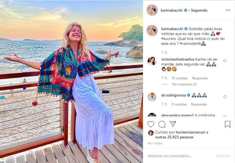  Após perguntar aos seus seguidores o que eles queriam para o novo ano, Karina Bacchi recebe incentivos para nova gravidez 