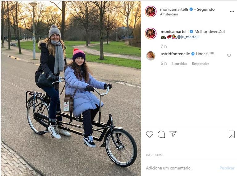 Mônica Martelli e a filha Júlia em Amsterdã