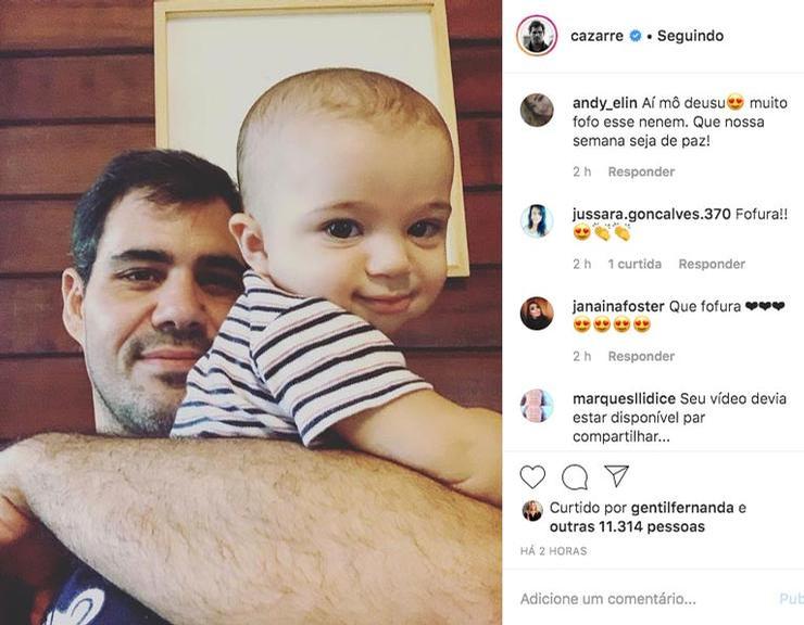 Juliano Cazarré e o filho caçula