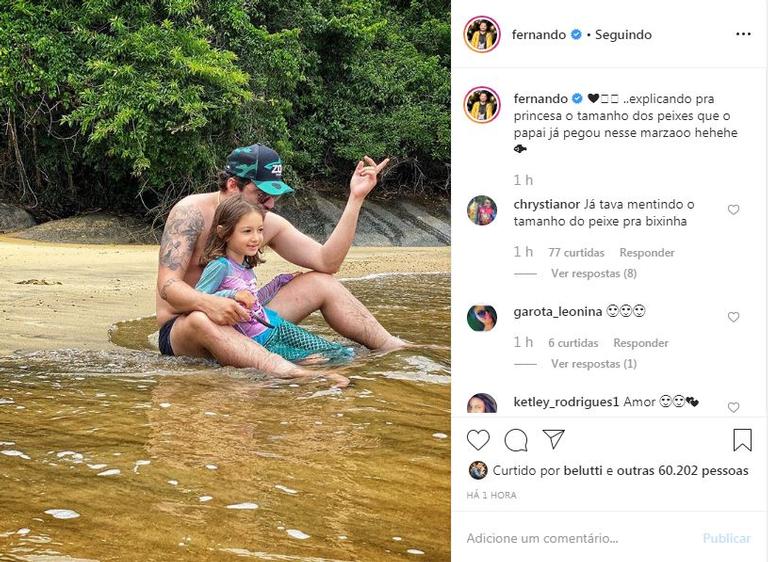 O sertanejo curtiu um dia na praia grudado com a filha mais nova, Alice e encantou seus seguidores 