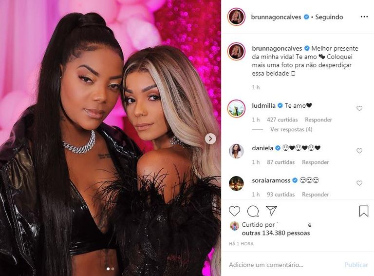 Ludmilla recebe declaração de amor da esposa