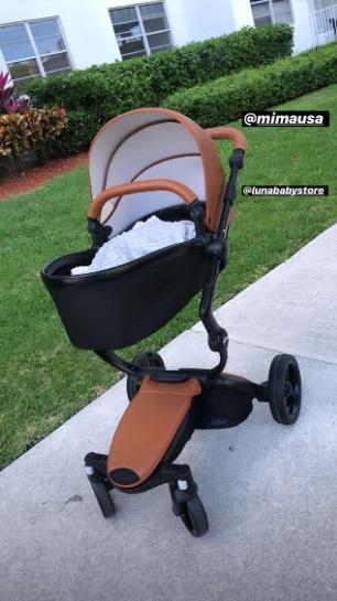 Thammy e Andressa compram carrinho de bebê de R$6 mil