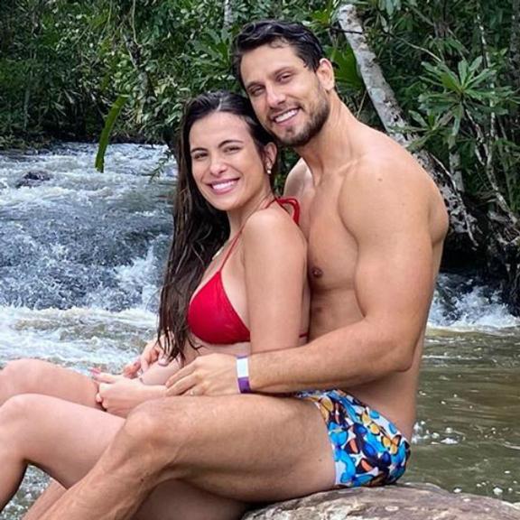 Confira os casais que ficaram na casa e permaneceram juntos após o fim do reality 