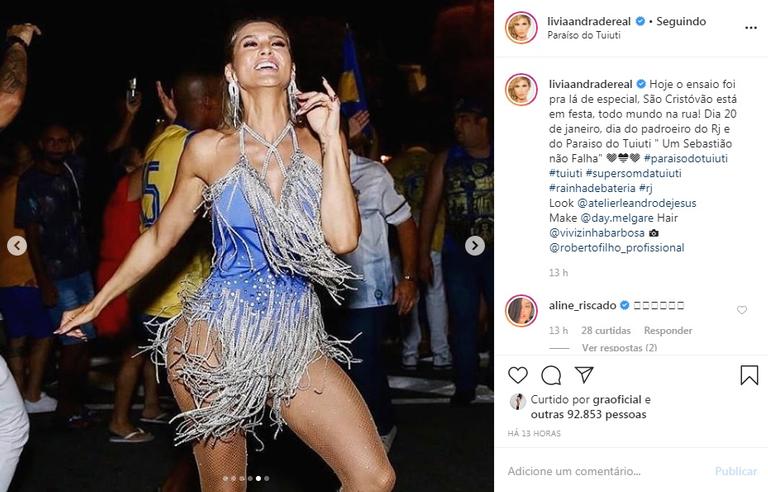 Lívia Andrade encanta a web em ensaio de escola de samba