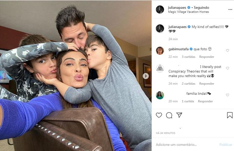 Juliana Paes com a família