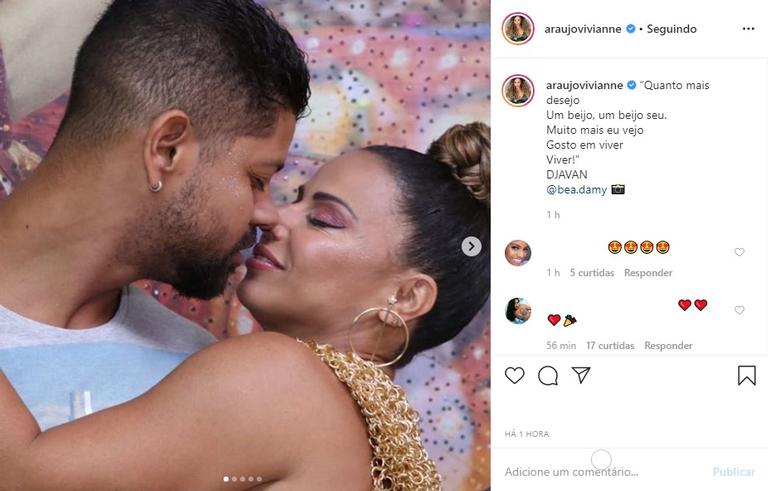 Viviane Araújo beijando Guilherme Militão