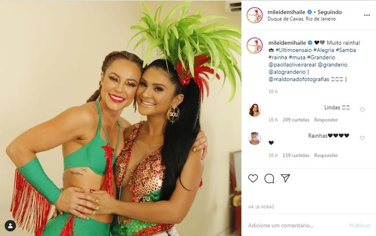 Mileide Mihaile em ensaio de Carnaval