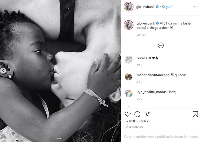 Giovanna Ewbank compartilha fotos ao lado de Titi