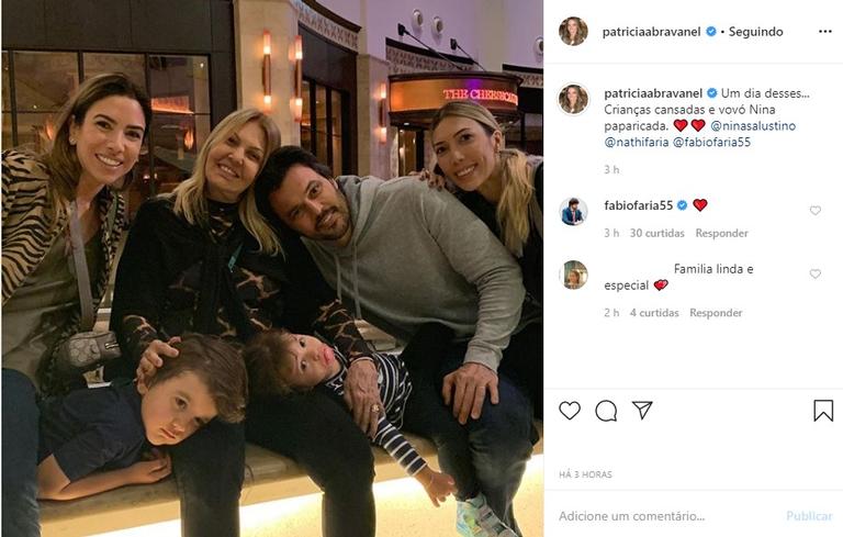 Patricia Abravanel com a família do marido