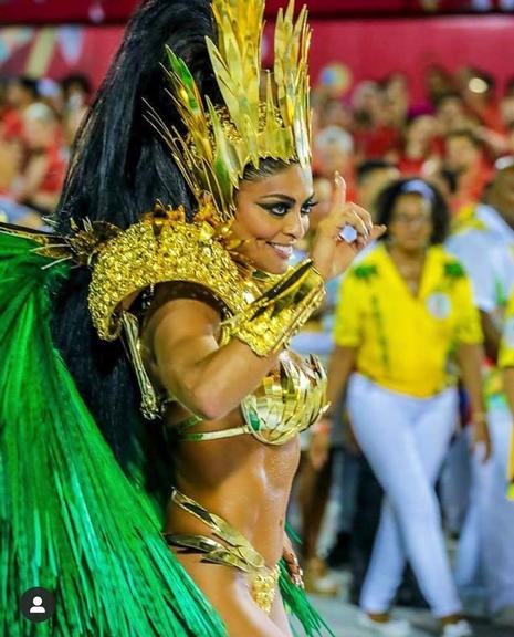 Juliana Paes em desfile da Grande Rio