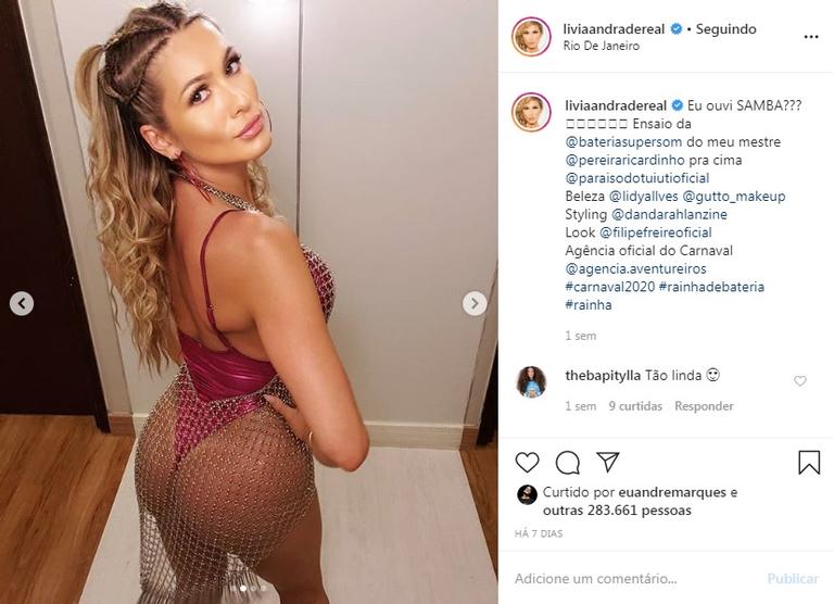 Confira algumas fantasias de Carnaval usadas por Lívia Andrade