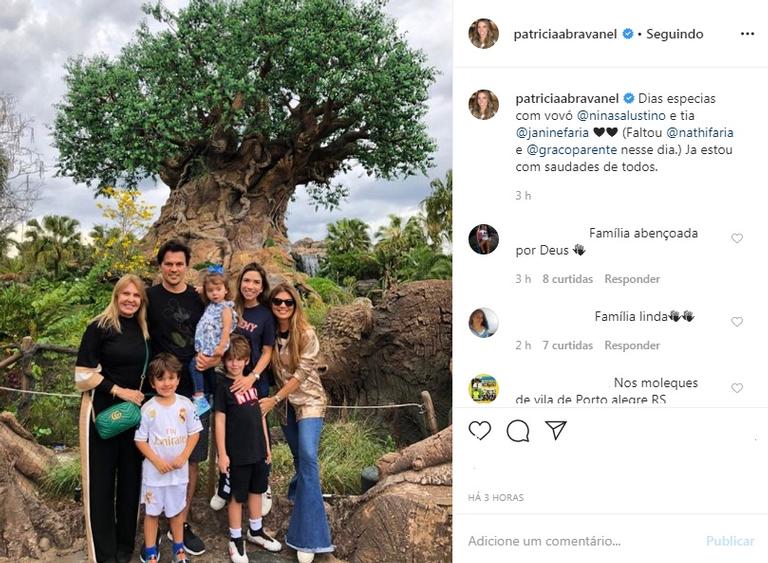 Patricia Abravanel de férias com a família do marido