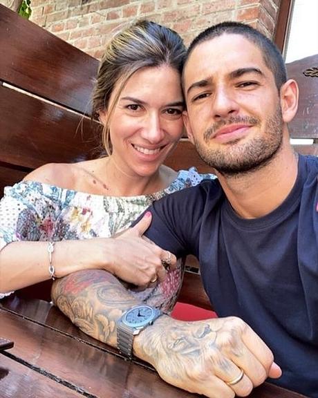 Alexandre Pato posa com Rebeca Abravanel