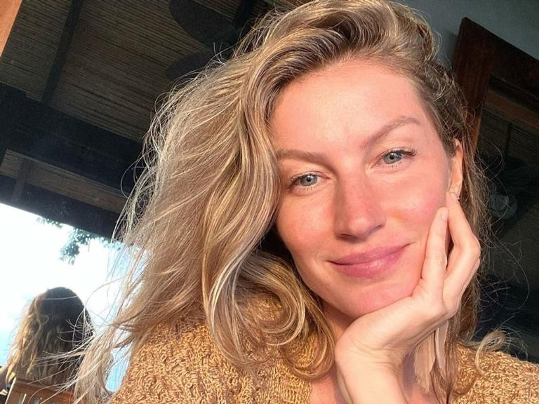 Ao compartilhar clique natural, Gisele Bündchen deseja um bom dia para seus seguidores