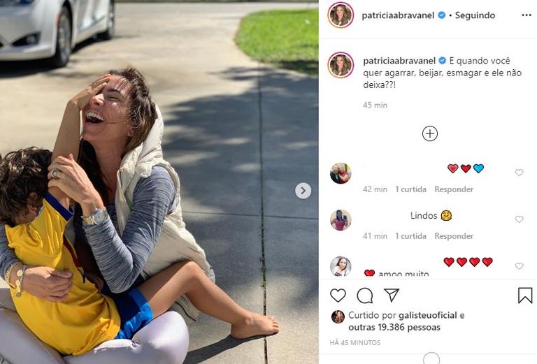 Patricia Abravanel com o filho Pedro