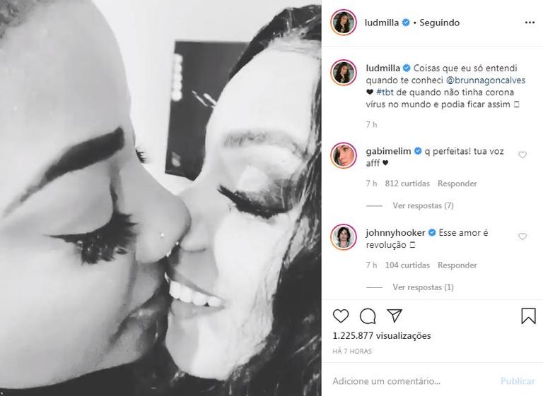 Ludmilla se declara para Brunna Gonçalves e canta música da banda Melim