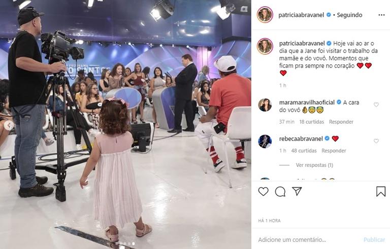 Filha de Patricia Abravanel no programa de Silvio Santos