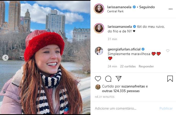 Lari Manoela relembra viagem para NY em foto no Central Park