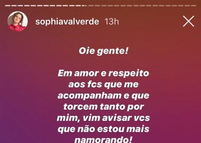 Sophia Valverde confirma término com Lucas Burgatti