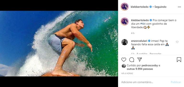 Klebber Toledo relembra clique surfando e ganha elogios de fãs 