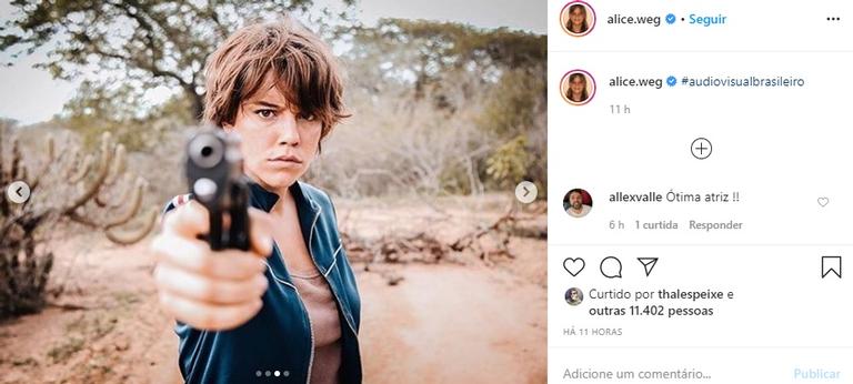 Alice Wegmann relembra momentos em sets de filmagens