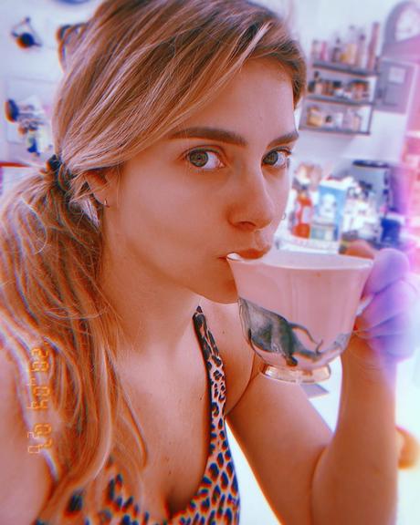 Carolina Dieckmann mostra seu café da manhã