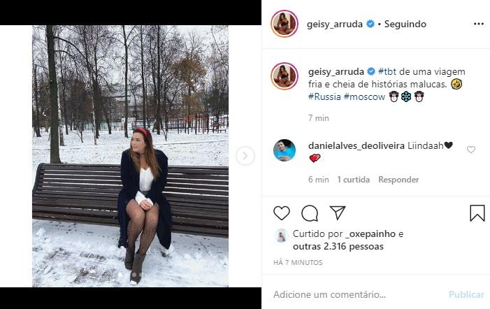 Geisy Arruda relembra cliques de viagem para a Rússia