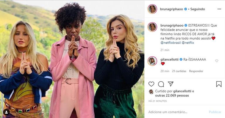 Bruna Griphao celebra estreia de seu novo filme