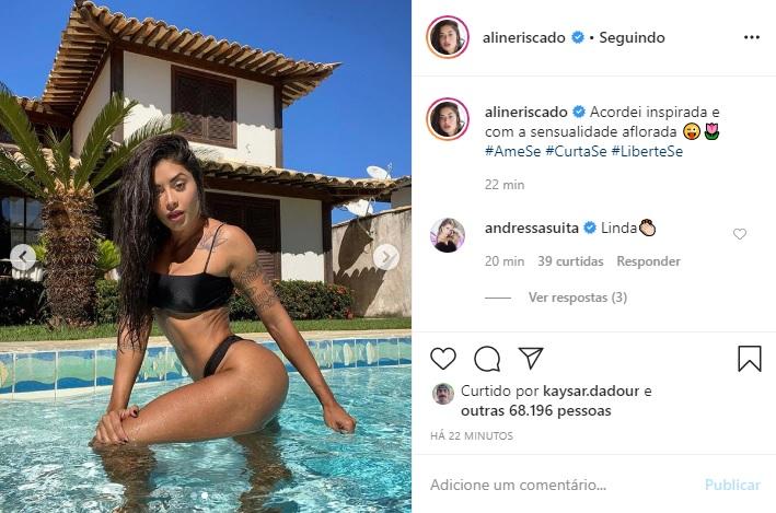 Aline Riscado arranca elogios com cliques só de biquíni