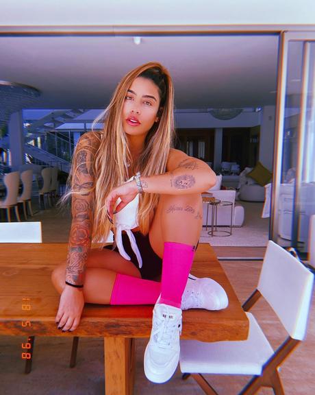 Rafaella Santos mostra parte de sua casa