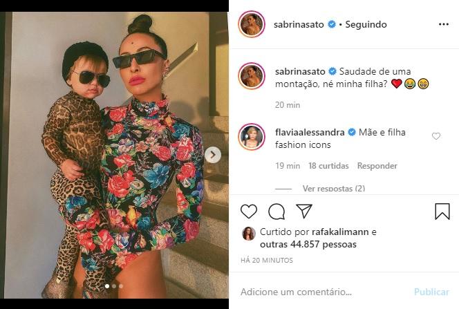 Sabrina Sato e Zoe arrancam elogios em cliques arrumadas