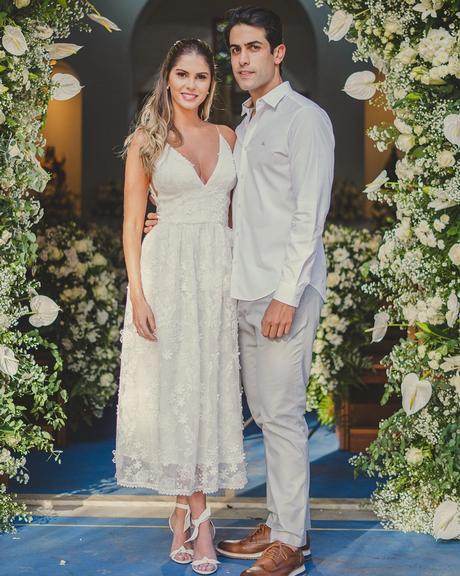 Bárbara Evans compartilha fotos de seu casamento